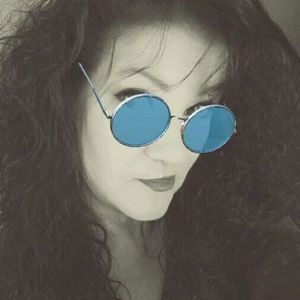 Meet your Posher, Shawna